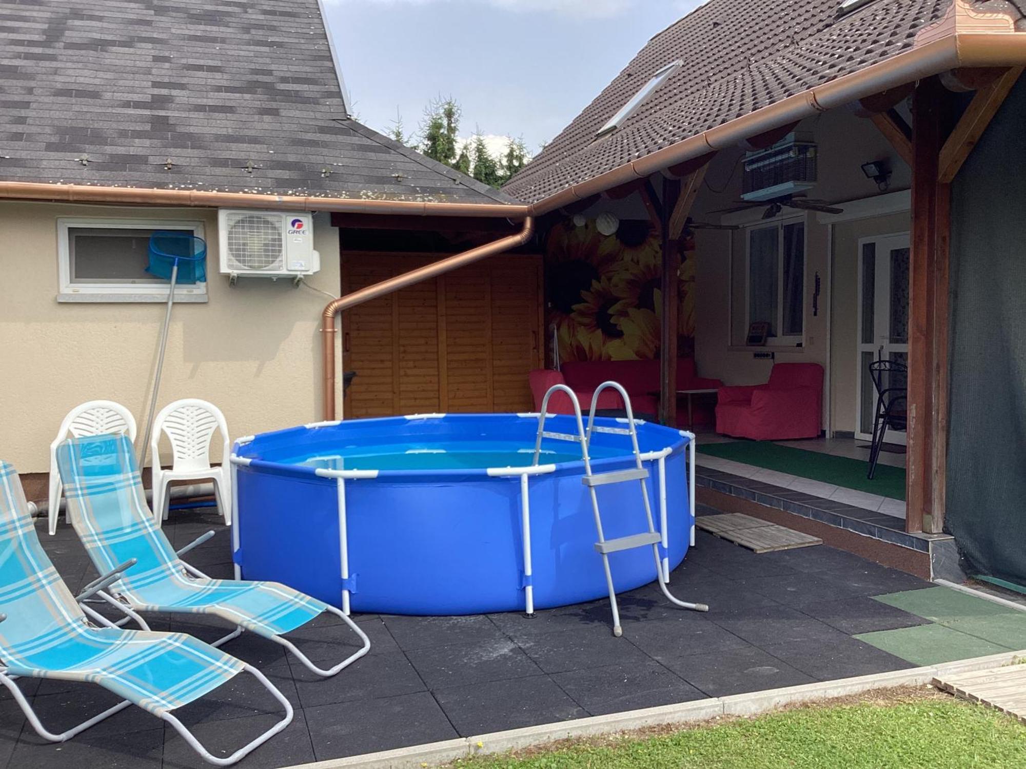 Sueti Nyaralo Villa Balatonmariafurdo Exterior photo
